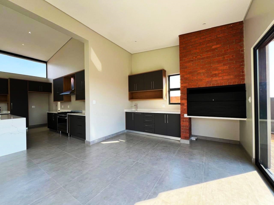 3 Bedroom Property for Sale in Vyfhoek A H North West